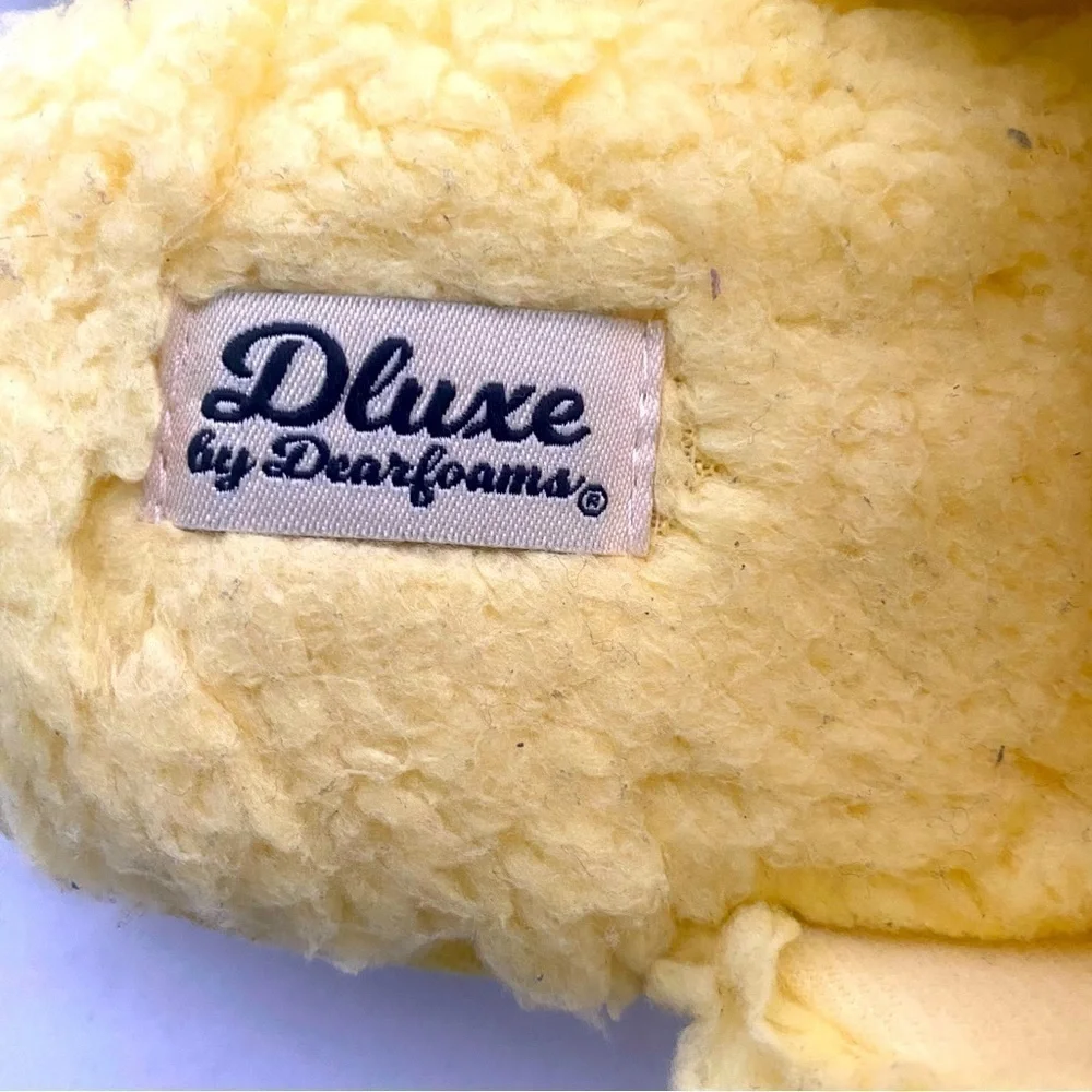 Dluxe by Dearfoams Kids 13-1 Happy Face Slides Slippers Smiley Emoji